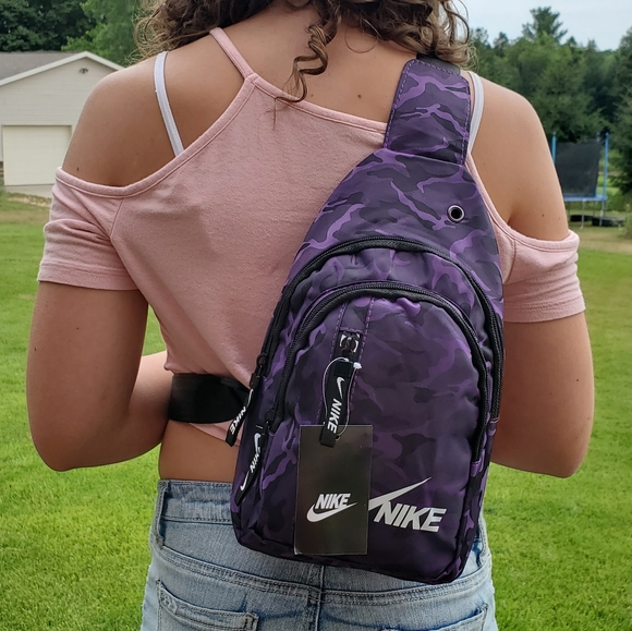 vintage nike sling backpack